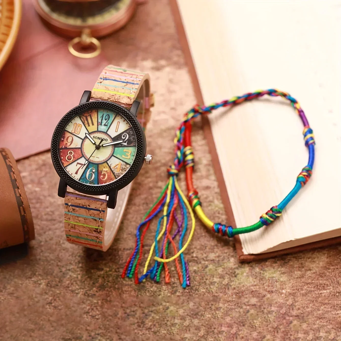 Ethnic Modern Fashion - Etnik Tarzlı Kadın Kol Saati, Renkli